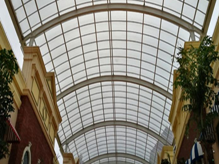 乐山屋面网架顶棚吊装方案